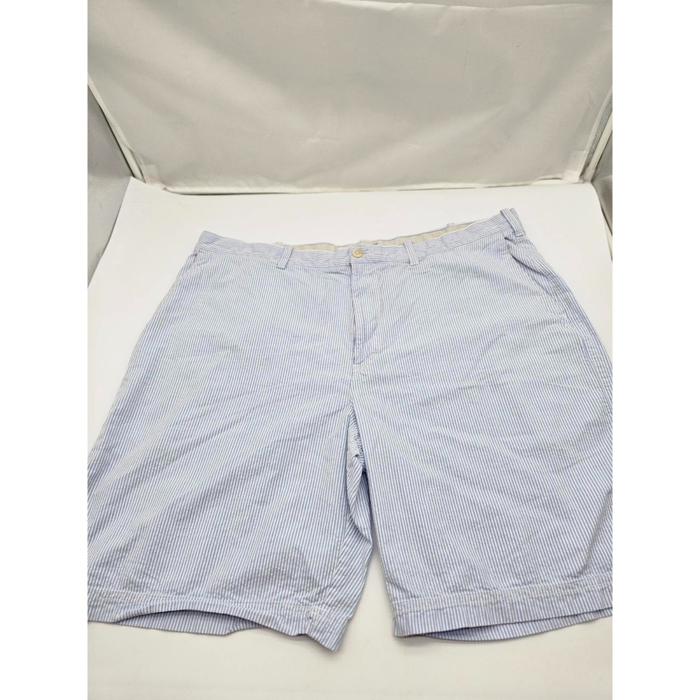 IZOD Mens Seersucker Striped Shorts Blue White Sz 42 Flat Front Casual Summer